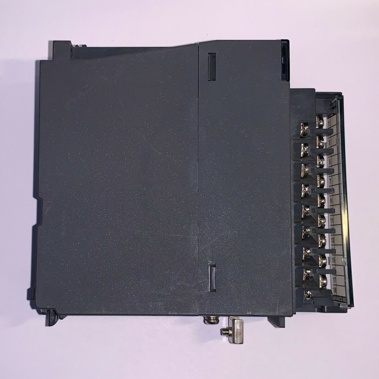 Mitsubishi Q68DAVN – 360DCS